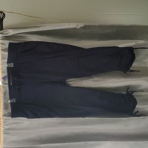 Drawstring capri pants